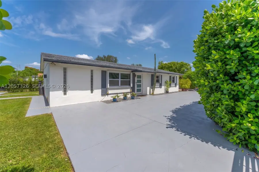 23170 SW 155th Ave, Miami, FL 33170 - #2