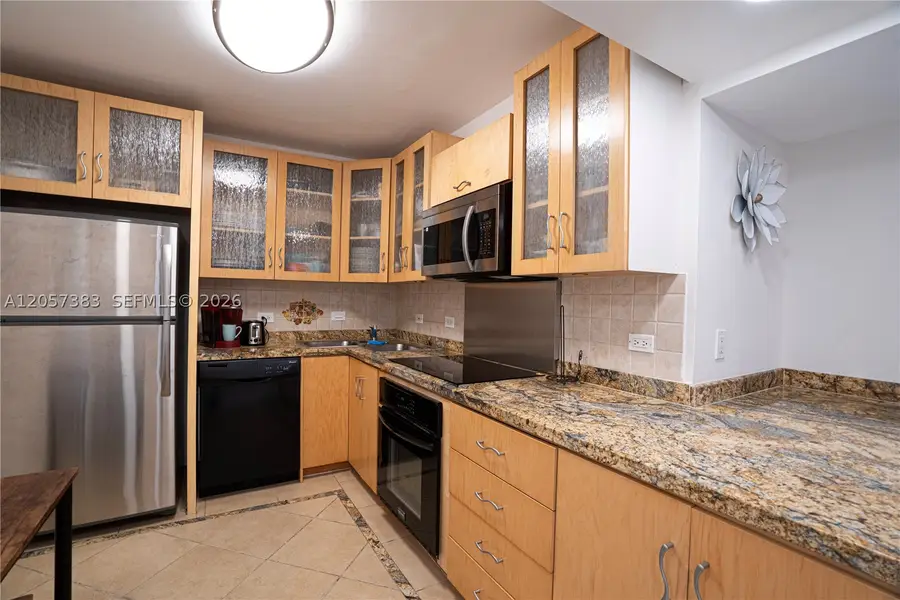 2500 Parkview Dr #616, Hallandale Beach, FL 33009 - #2