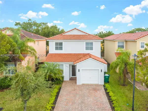 2021 SE 15th St, Homestead, FL 33035