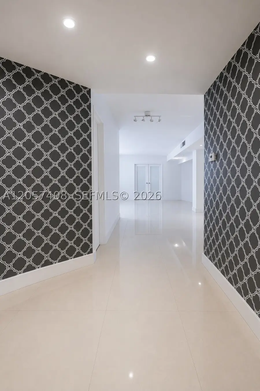 825 Brickell Bay Dr #1151, Miami, FL 33131 - #2