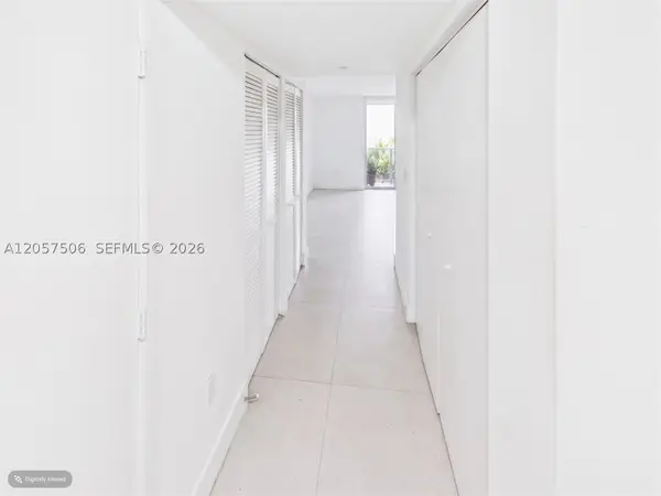 488 NE 18th St #203, Miami, FL 33132