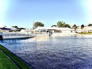 900 SW 11th Ave #17C, Hallandale Beach, FL 33009
