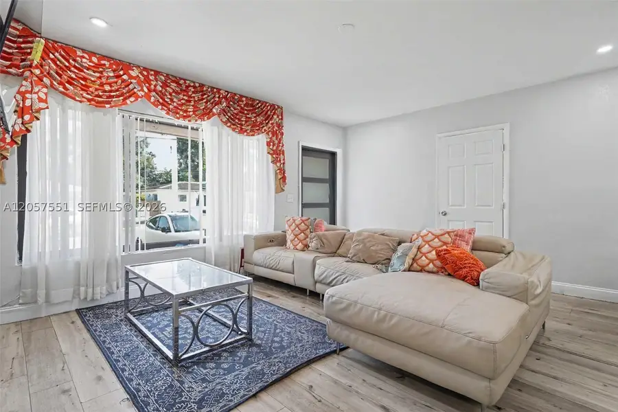 281 NE 169th St, North Miami Beach, FL 33162 - #3