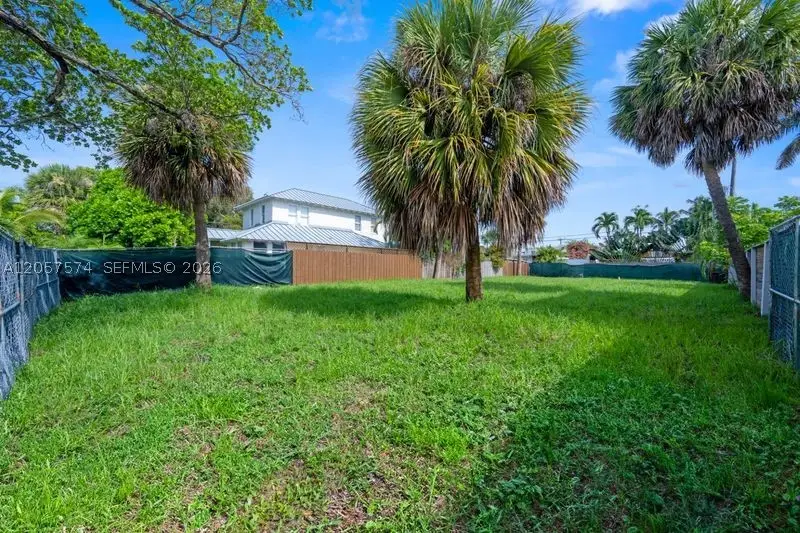 531 31st St, West Palm Beach, FL 33407 - #3