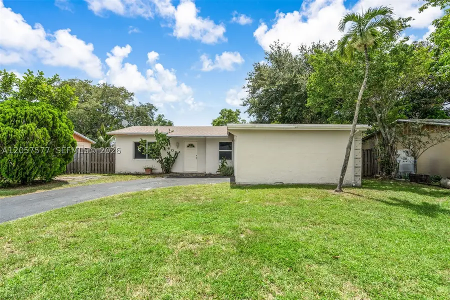 405 SW 77th Ave, North Lauderdale, FL 33068 - #3
