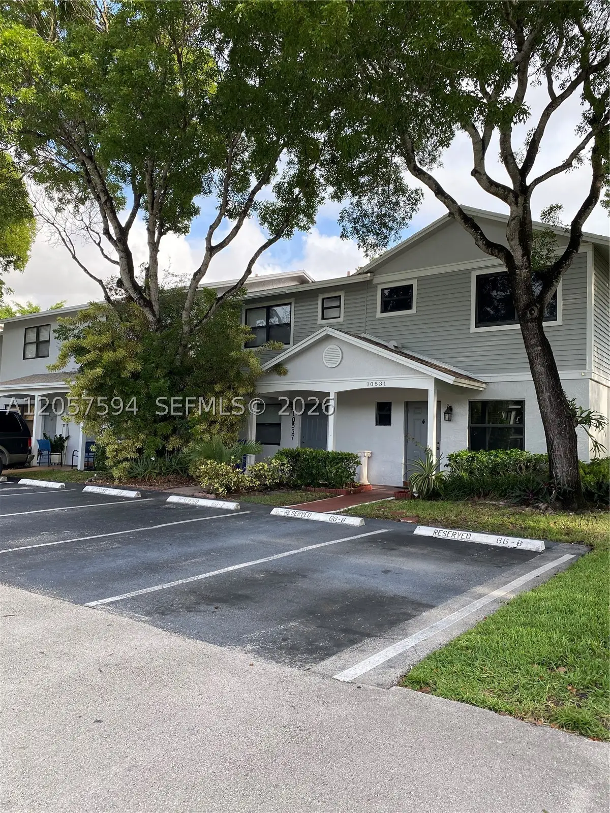 10537 NW 8th St, Pembroke Pines, FL 33026 - #1
