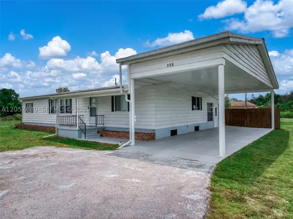 906 Whatley Court, Sebring, FL 33870