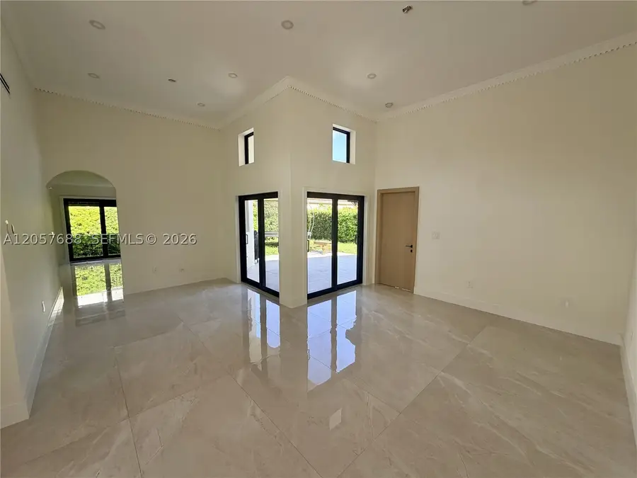 470 SW 88th Pl E, Miami, FL 33174 - #3