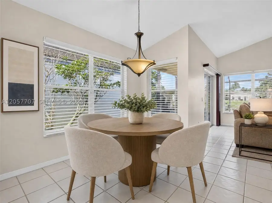 9313 Arborwood Cir, Davie, FL 33328 - #2