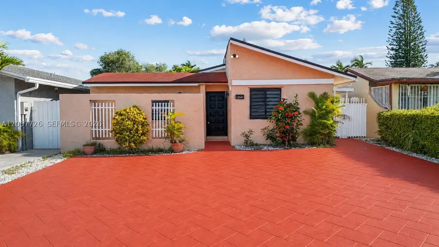 10541 SW 21st Ln, Miami, FL 33165 - #2