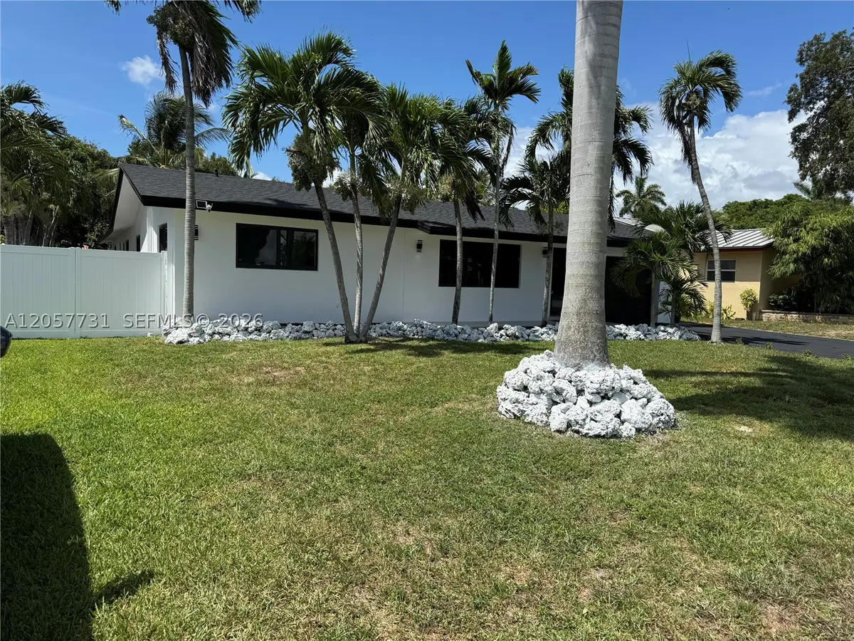 1370 SW 32nd St, Fort Lauderdale, FL 33315 - #1