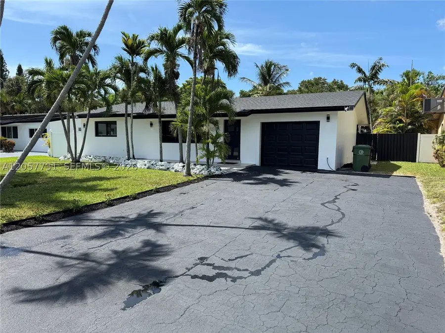 1370 SW 32nd St, Fort Lauderdale, FL 33315 - #2