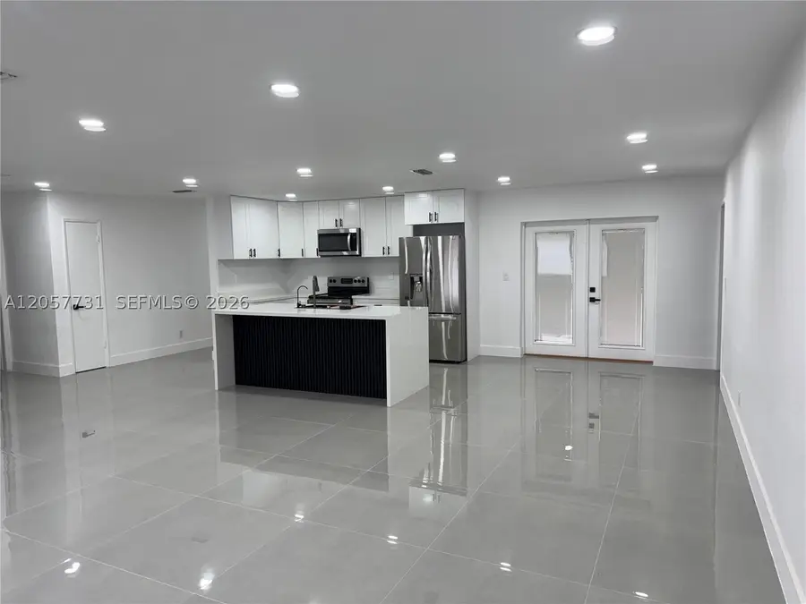 1370 SW 32nd St, Fort Lauderdale, FL 33315 - #3