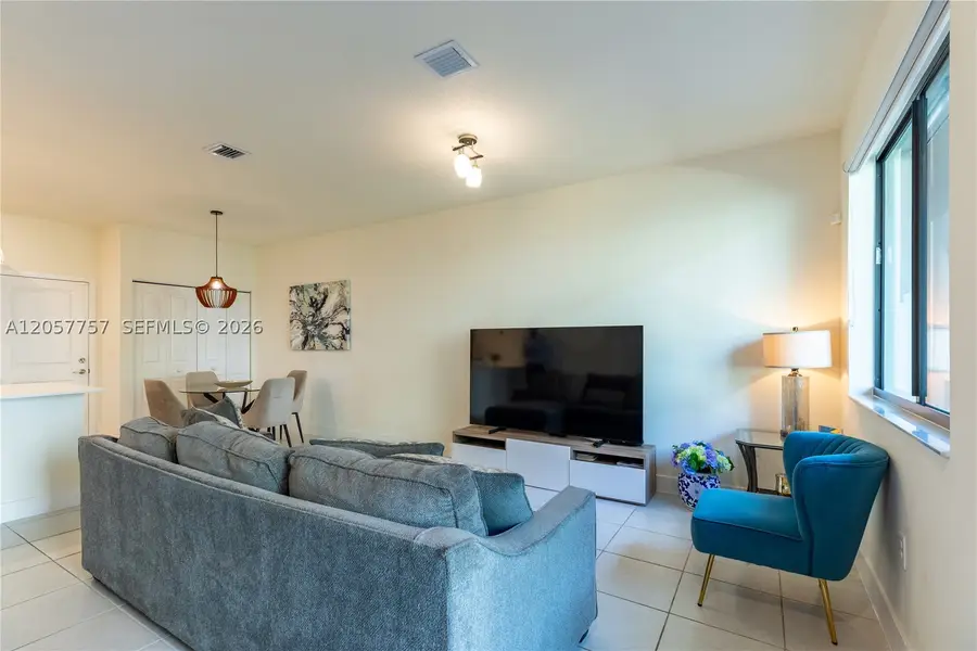 4623 NW 83rd Pkwy, Doral, FL 33166 - #3