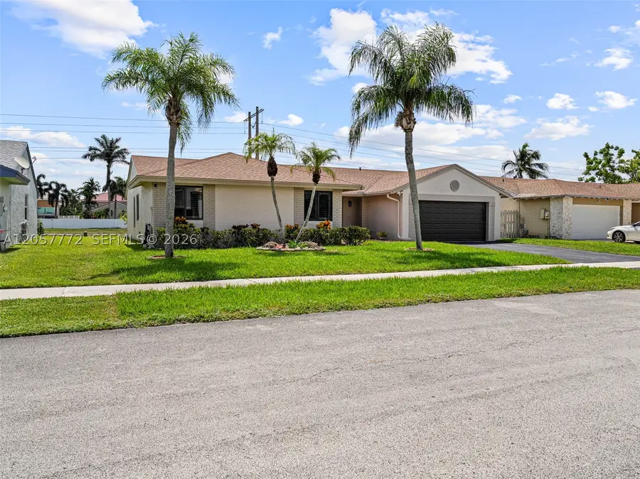 600 Fairfax Ave, Davie, FL 33325 - #3