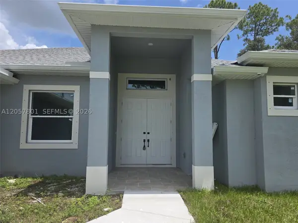3852 Hopevale St, Fort Myers, FL 33905