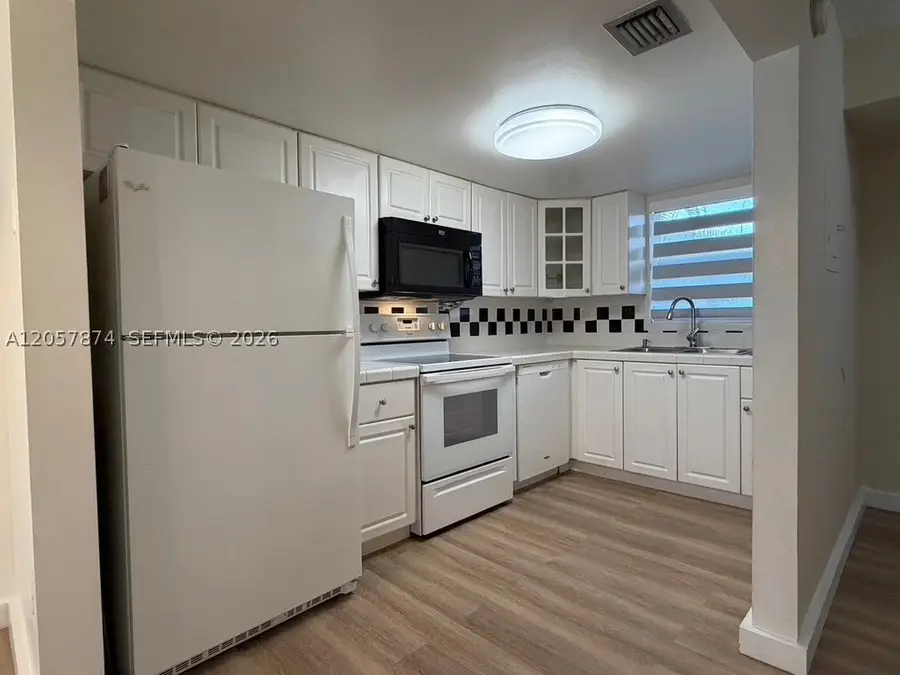 30 NW 87th Ave #C201, Miami, FL 33172 - #2