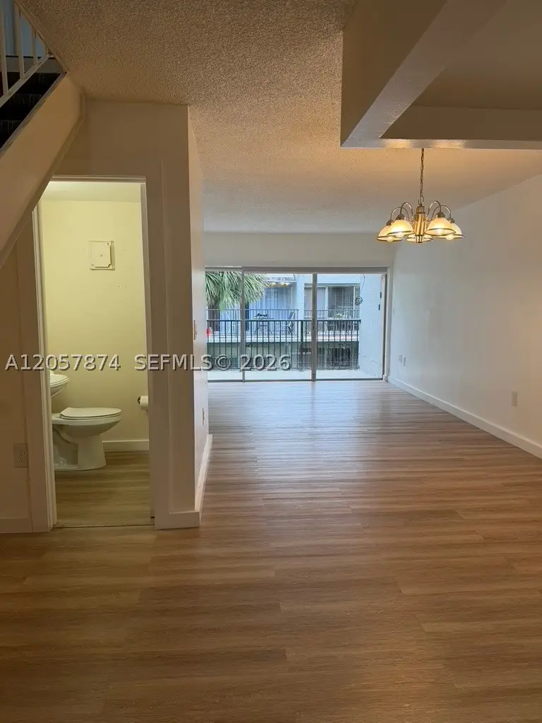 30 NW 87th Ave #C201, Miami, FL 33172 - #3