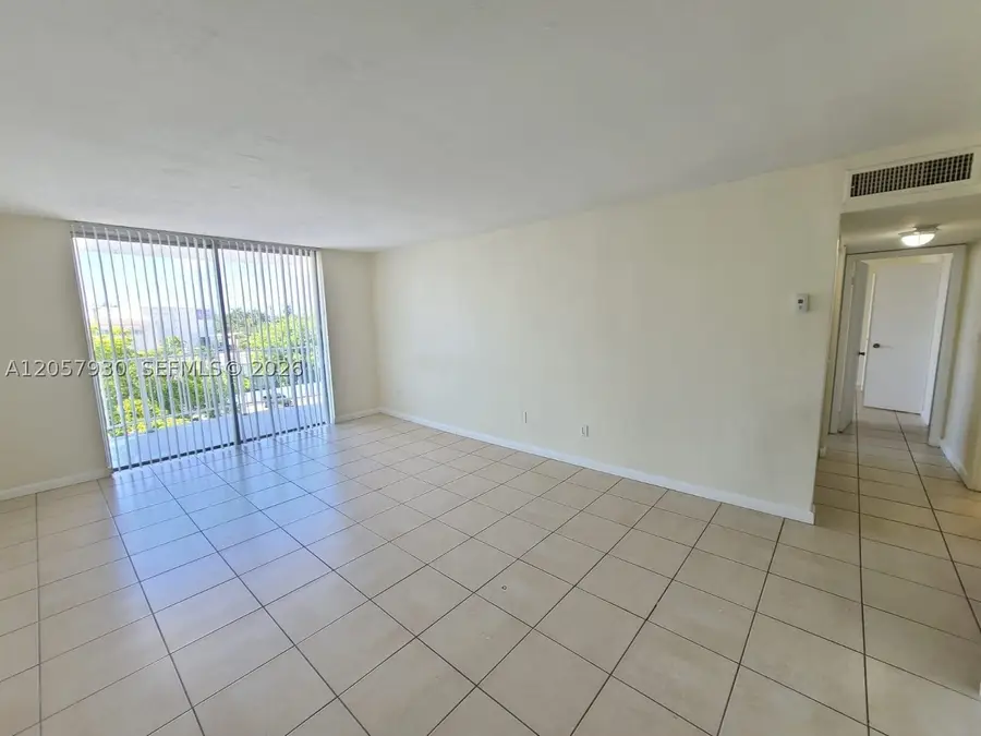 496 NW 165th St Rd #D-409, Miami, FL 33169 - #2
