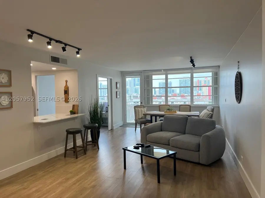 251 174th St #1215, Sunny Isles Beach, FL 33160 - #2