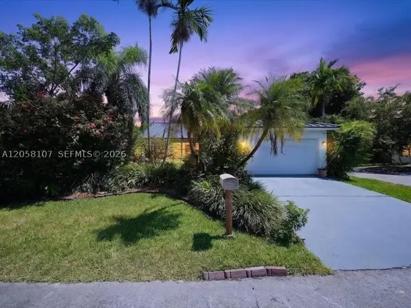 8514 SW 209th Ln, Cutler Bay, FL 33189