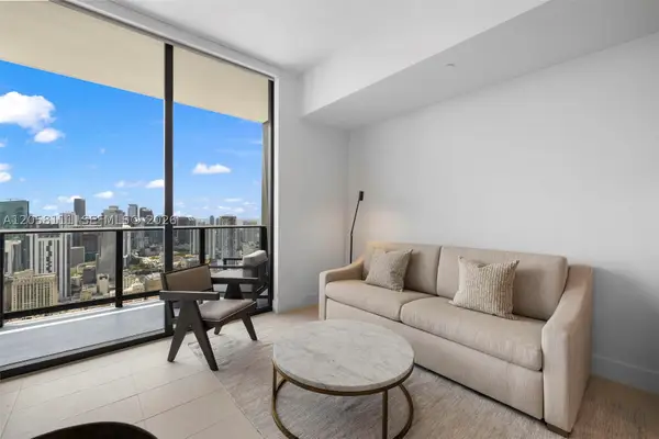 159 NE 6th St #5008, Miami, FL 33132