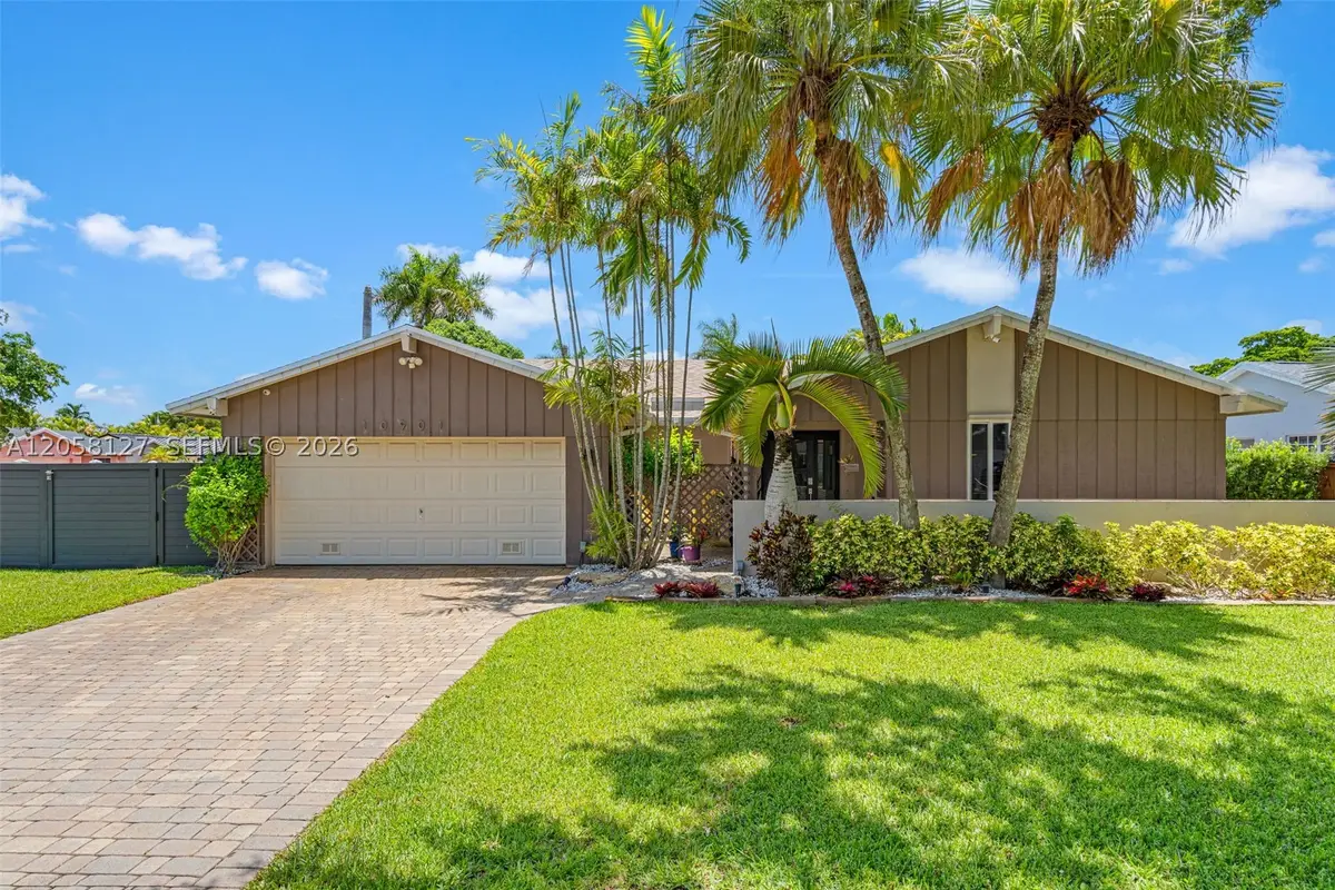 10901 SW 140th Ave, Miami, FL 33186 - #1