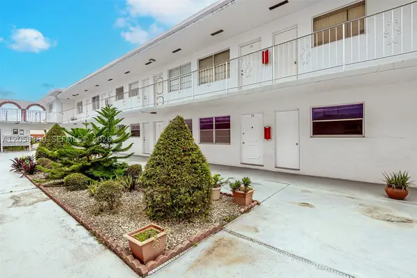 2826 Van Buren St #8, Hollywood, FL 33020