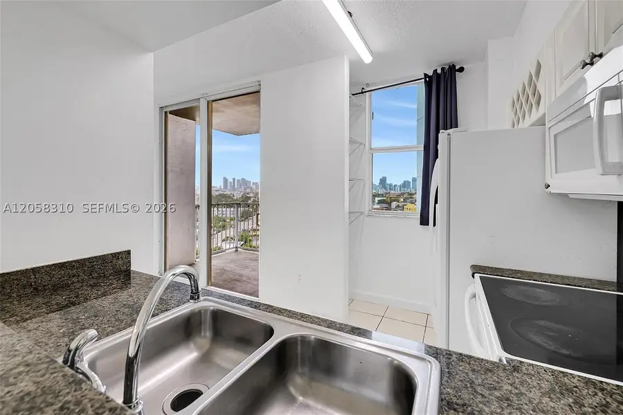1 Glen Royal Pkwy #1010, Miami, FL 33125 - #3