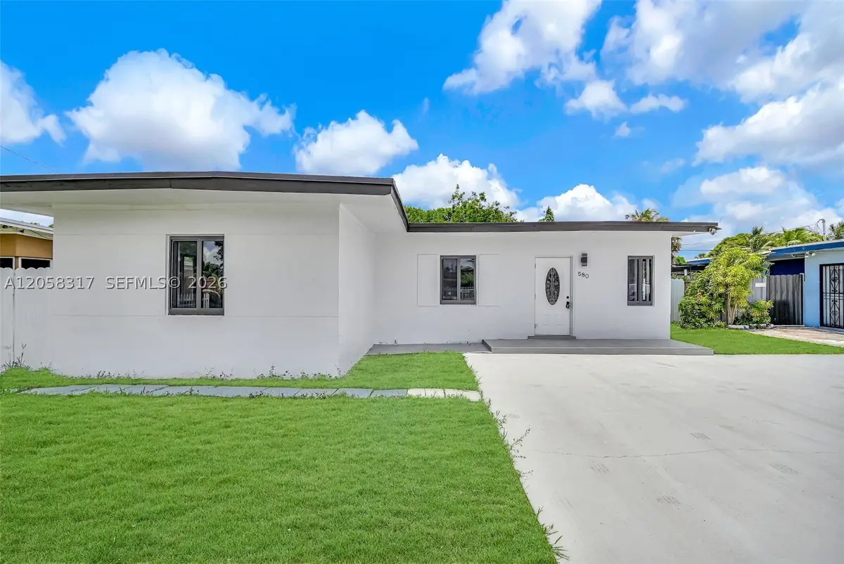 580 NW 116th Ter, Miami, FL 33168 - #1