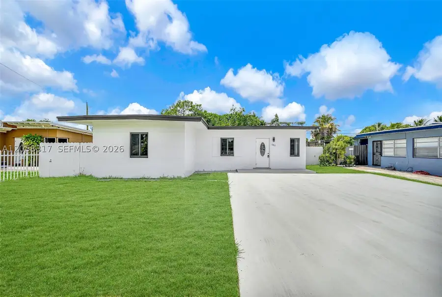 580 NW 116th Ter, Miami, FL 33168 - #2