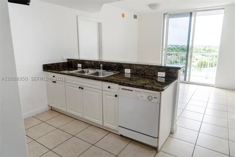 1 Glen Royal Pkwy #809, Miami, FL 33125 - #2