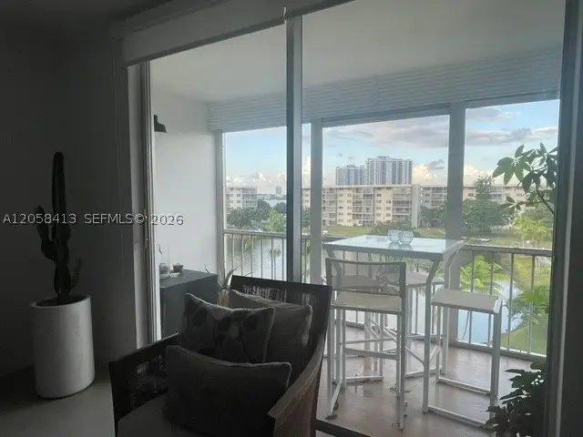 2855 Leonard Dr #H511, Aventura, FL 33160 - #2