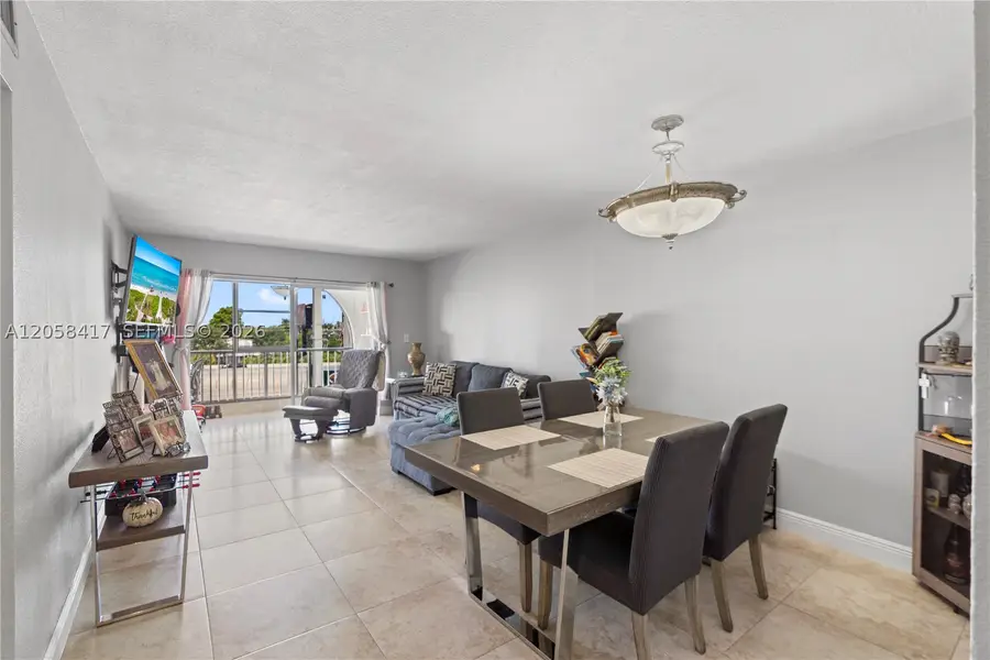 6215 W 20th Ave #402, Hialeah, FL 33012 - #2