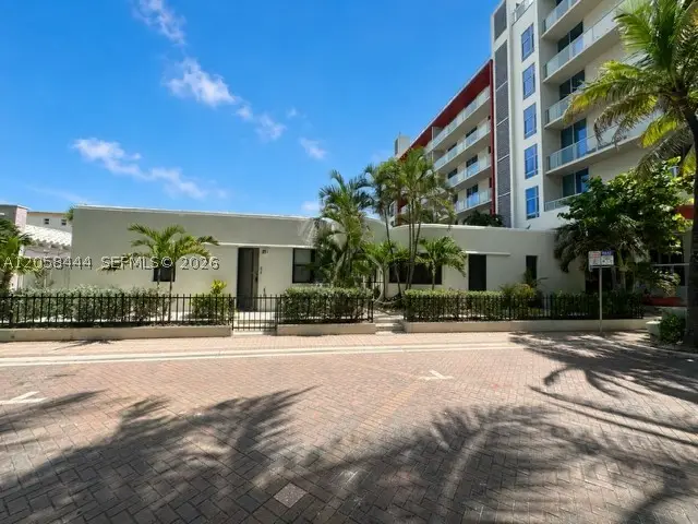 323 Fillmore St #10, Hollywood, FL 33019 - #1