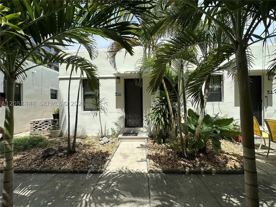 323 Fillmore St #10, Hollywood, FL 33019 - #3