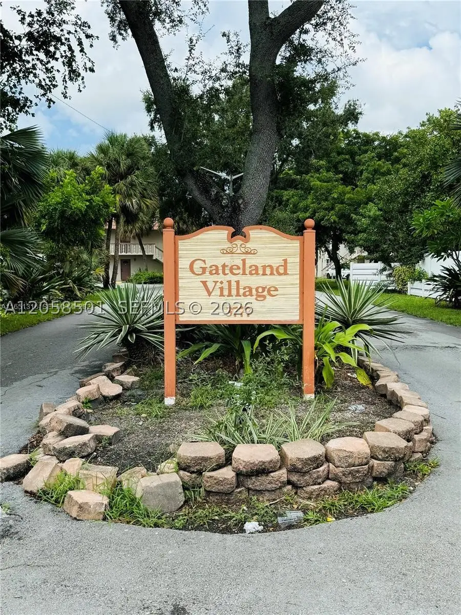 3777 NW 78th Ave #8E, Davie, FL 33024 - #1