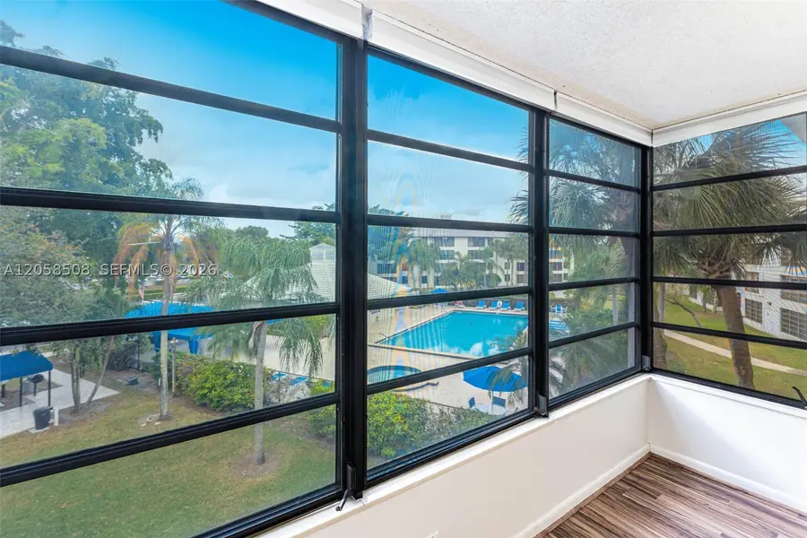 1719 Whitehall Dr #304, Davie, FL 33324 - #2