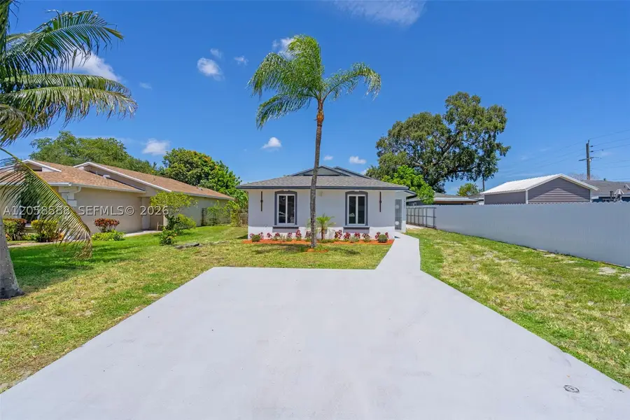 19131 NW 33rd Ct, Miami Gardens, FL 33056 - #2