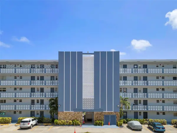 233 NE 14th Ave #108, Hallandale Beach, FL 33009