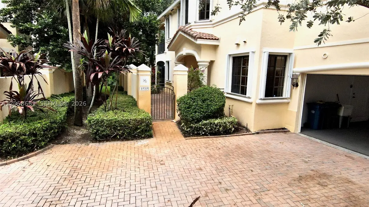 1515 Passion Vine Cir #2-1, Weston, FL 33326 - #1