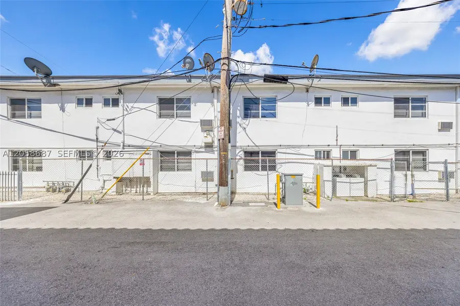 535 73rd St, Miami Beach, FL 33141 - #3