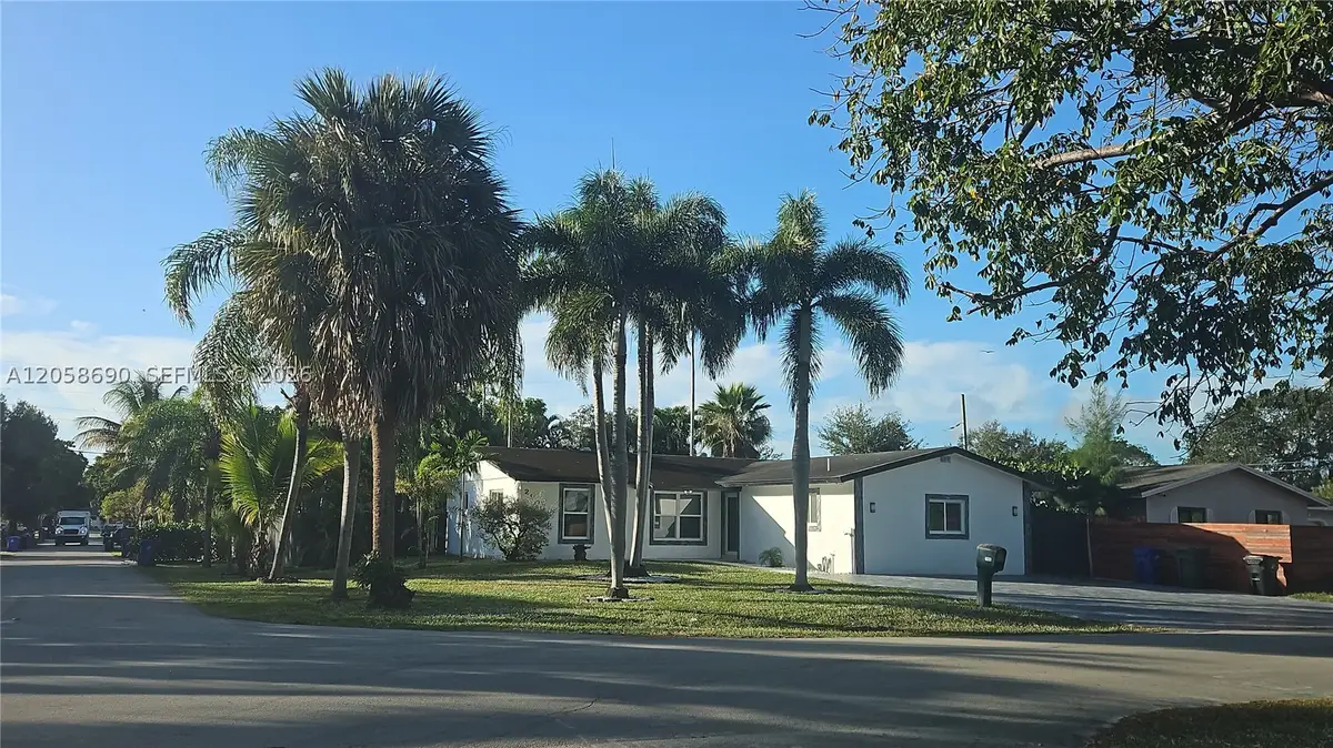 2900 SW 16th St, Fort Lauderdale, FL 33312 - #1