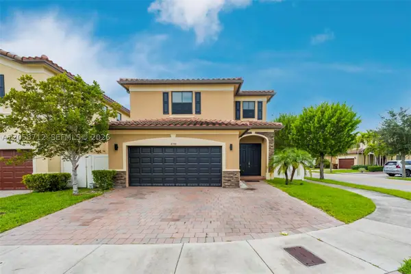 8788 W 35th Ct, Hialeah, FL 33018