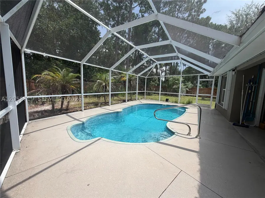 8 Wayler Pl, Palm Coast, FL 32164 - #2