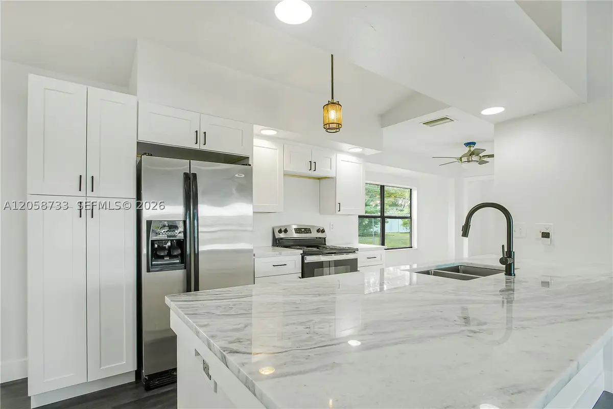 2935 SW 1st Pl, Cape Coral, FL 33914 - #1