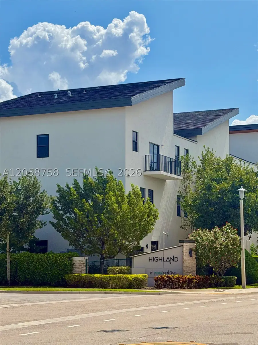 10455 NW 82nd St #10, Doral, FL 33178 - #2