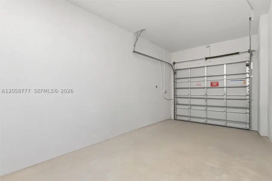 Address Withheld By Seller, Miami, FL 33167 - #3