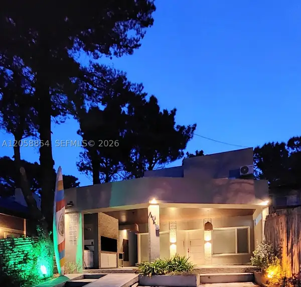 1718 De Los Caracoles, , FL A4408FXA