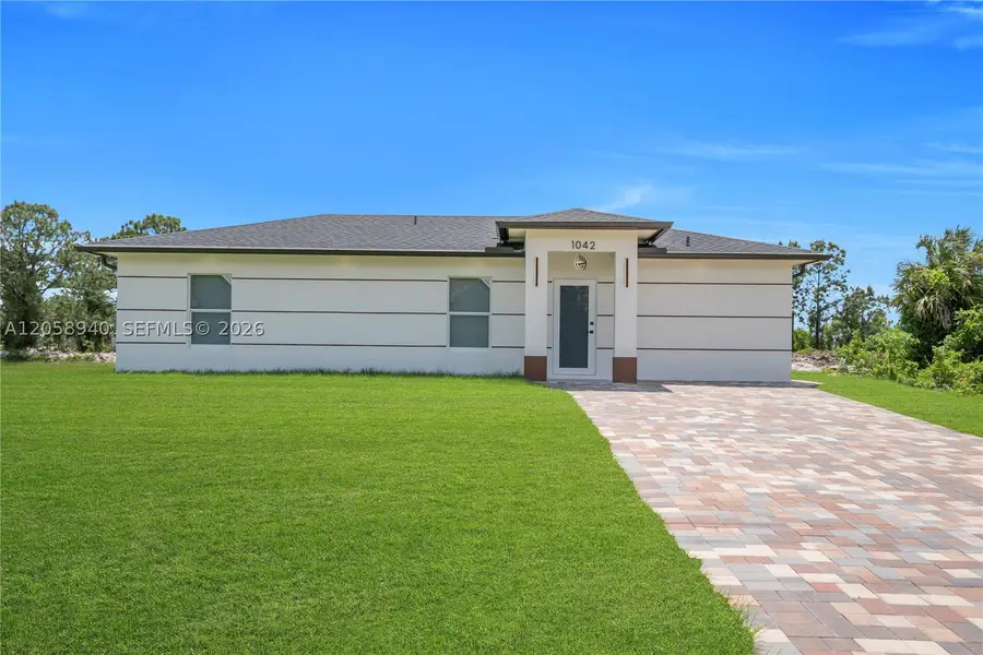 1042 Darlington St, Lehigh Acres, FL 33974 - #2